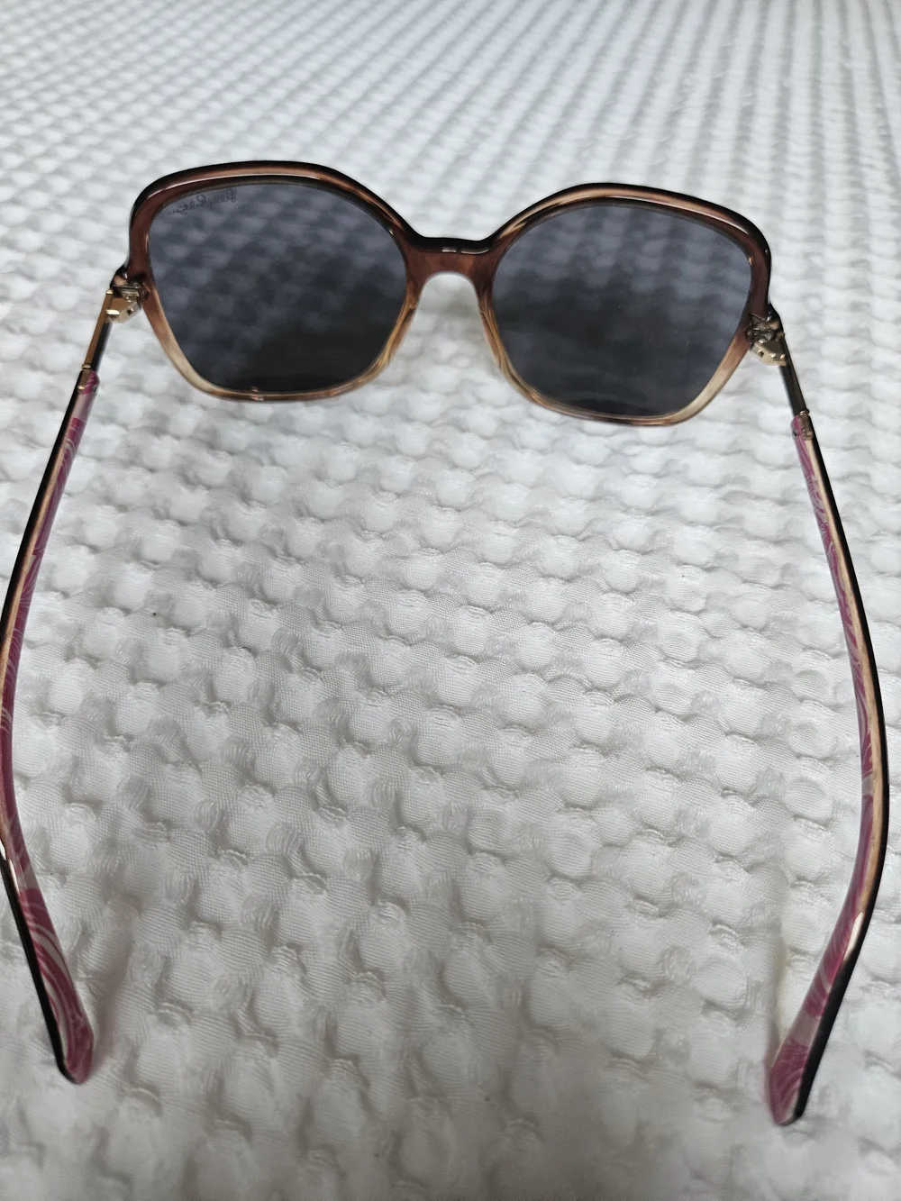 Lilly Pulitzer Brown Gradient Oversized Sunglasses with Pink Temples